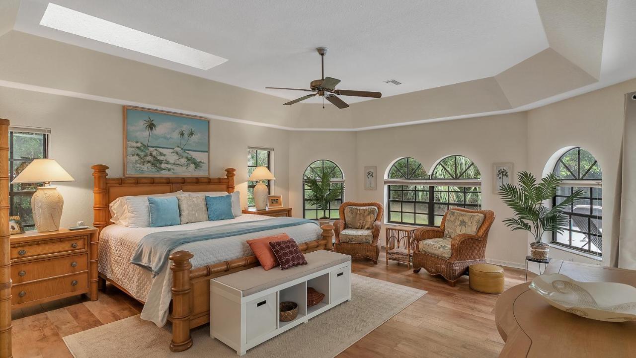 Your Manatee And Scalloping Adventure Retreat Crystal River Bagian luar foto